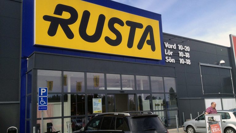 Rusta nærmer seg milliarden i omsetning i Norge