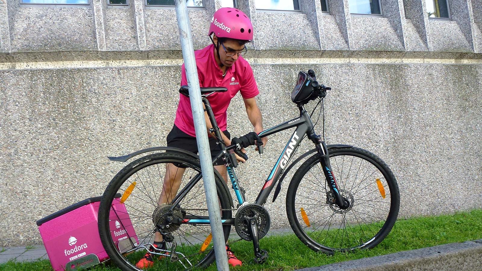 Blodrøde tall for rosa mat-syklister